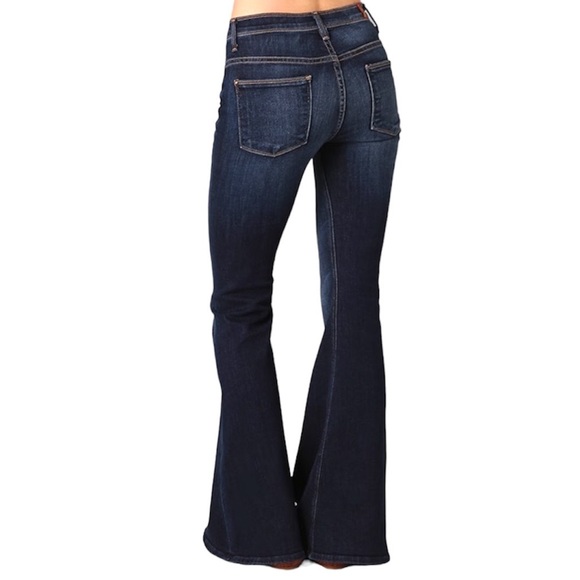 7 for all mankind The Lexi Petite Bellbottom Jeans Sz 26 - Picture 3 of 13